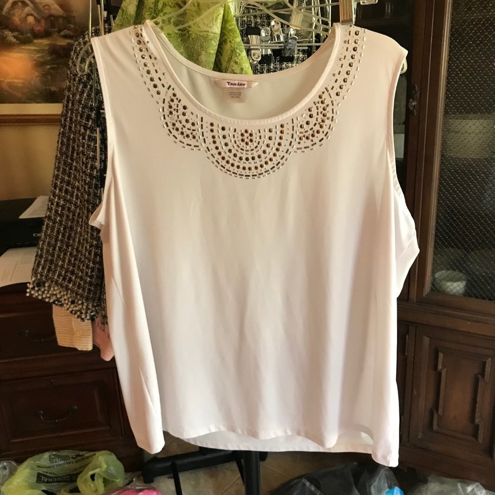 Cute White Embellished Tank, Size XL